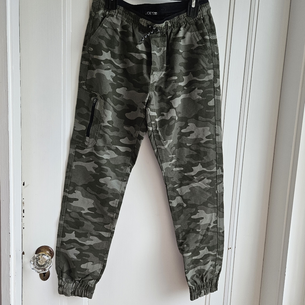 Joe's Boys the lightweight Camo Pants - Picture 5 of 15